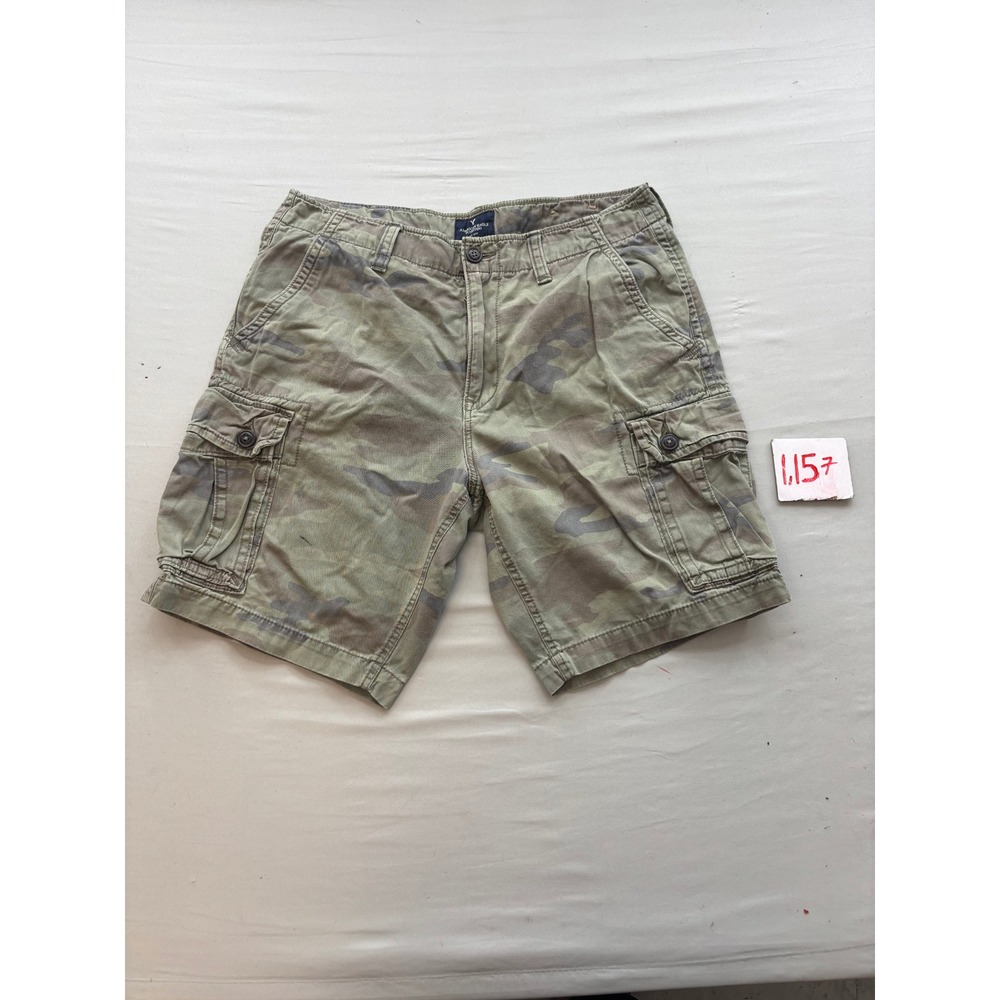 American Eagle Outfitters Mens Classic Camo Cargo Shorts Green Size 36 Cotton